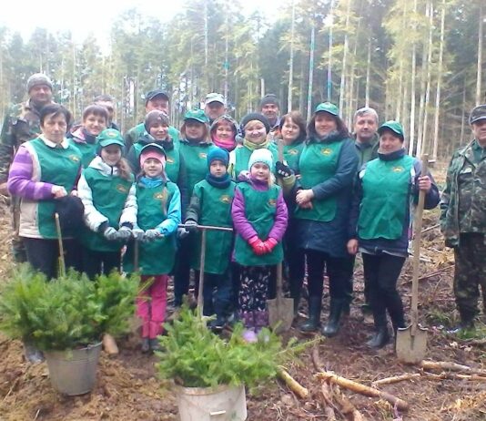 В Калушском районе прошла акция "Будущее леса в твоих руках"