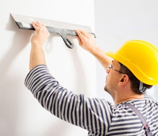 Грунтовка и шпаклевка: что нужно знать для идеального и долговечного ремонта