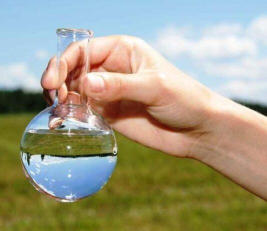 Отныне прикарпатцы смогут отслеживать качество воды в своих реках в интернете