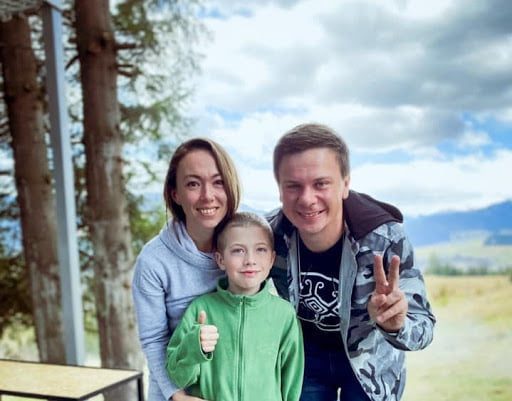 Известный путешественник Дмитрий Комаров побывал в Верховине и поддержал экоинициативу по сортировке отходов