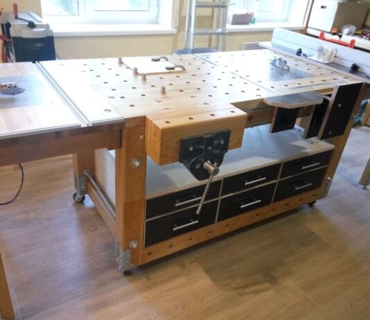 Для чего нужны слесарные верстаки франковчанам