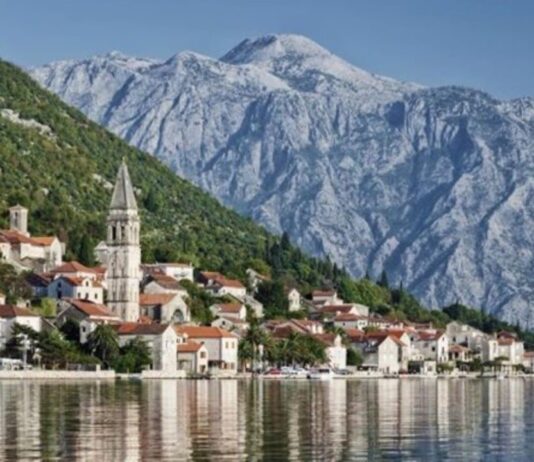 Отдых в Черногории для гурманов: какие блюда стоит попробовать на курортах