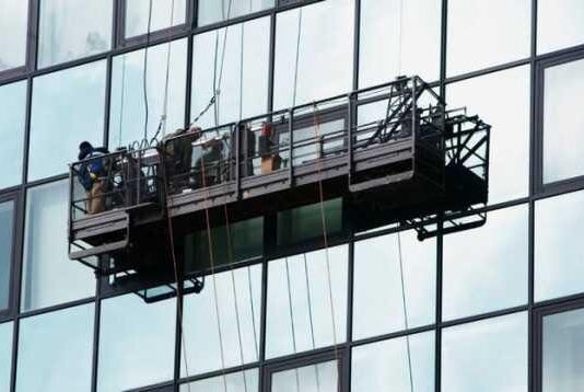 Что такое строительная люлька и для чего она нужна