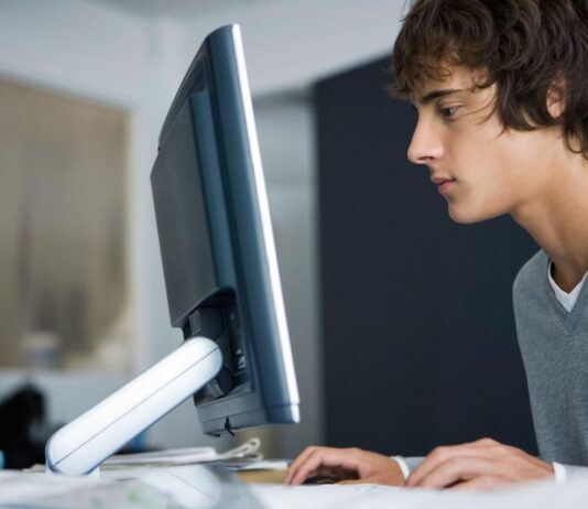 Как букмекеры обманывают игроков на деньги