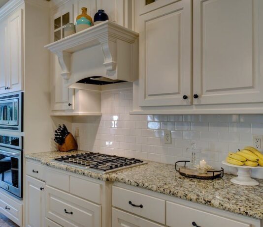 Как почистить вытяжку: 6 простых способов