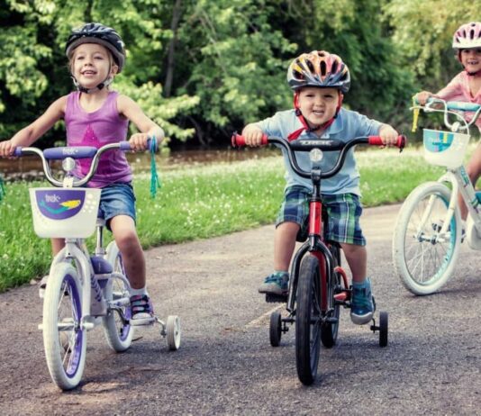 Велосипед — лучший транспорт для взрослых и детей