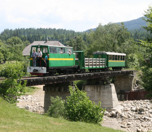 В ритме гор и шепоте смереки: Карпатский трамвай
