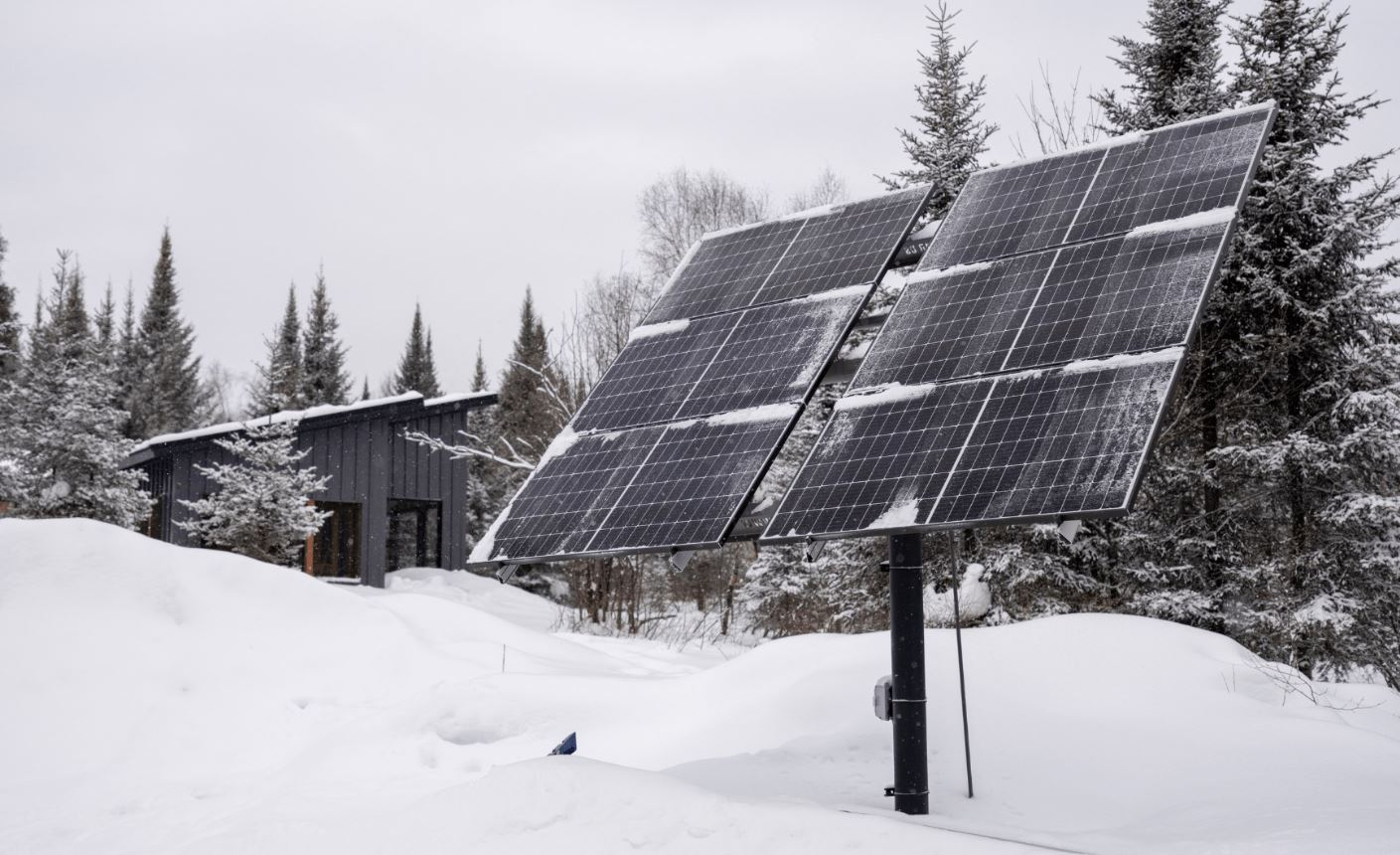сонячні панелі взимку